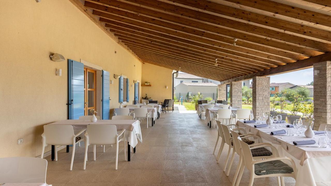 Velanera Hotel & Restaurant Šišan 外观 照片